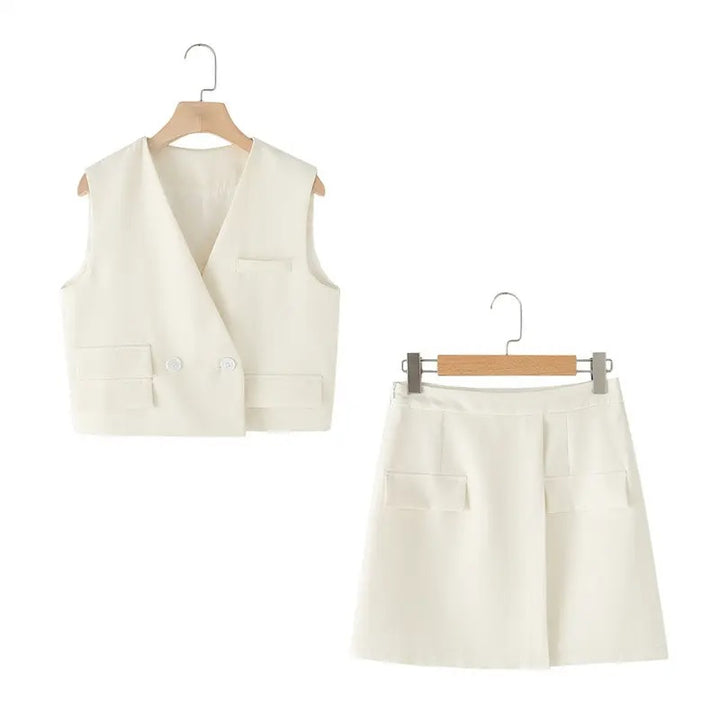 Bennet White Sleeveless V-neck Vest Mini Skirt Two Pieces Set