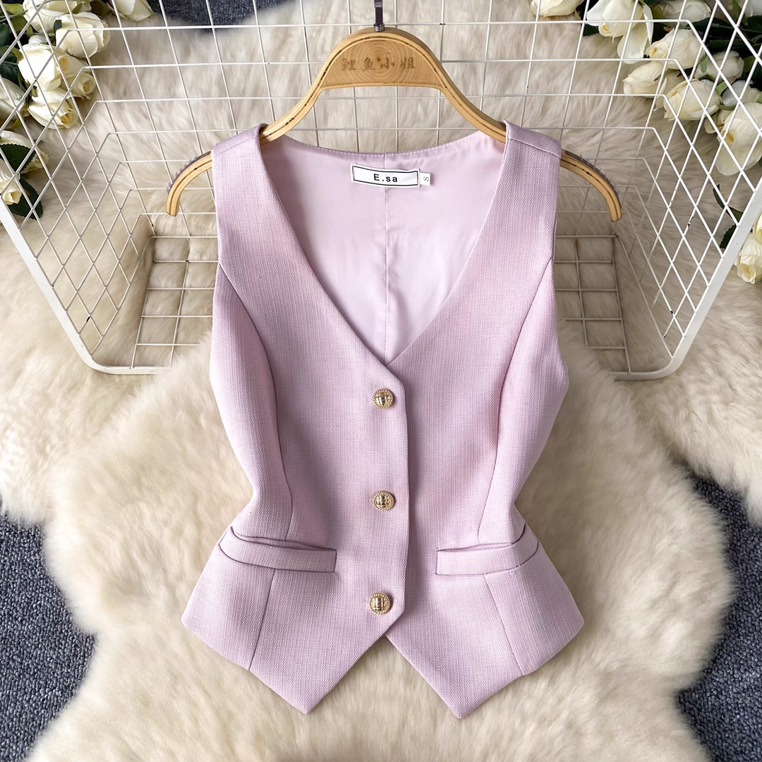 Wynter Lilac V-Neck Vest Top with Pleated Mini Skirt Set