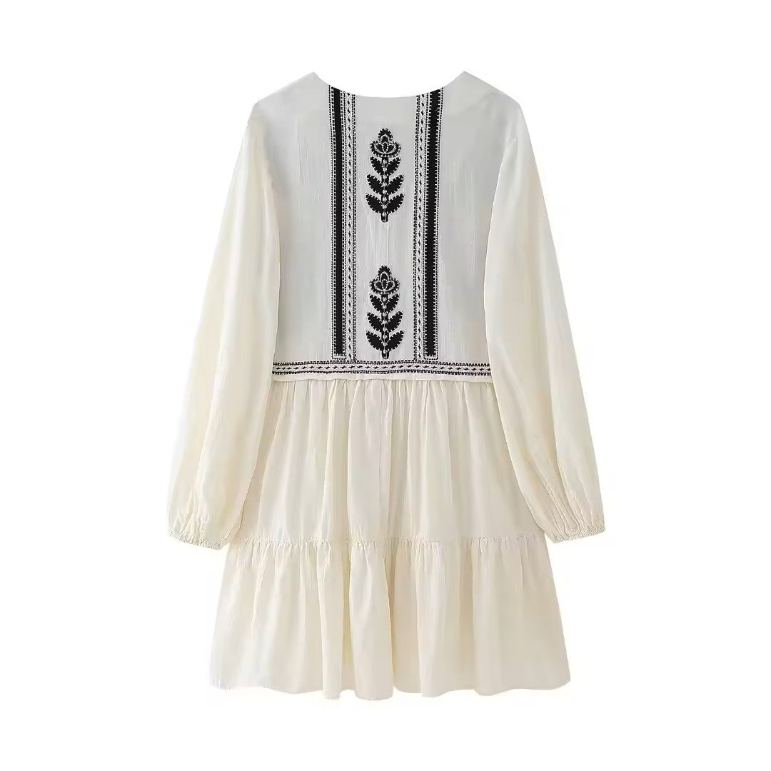 Louisiana White Contrasting Embroidery V-neck Elastic Cuffs Mini Dress