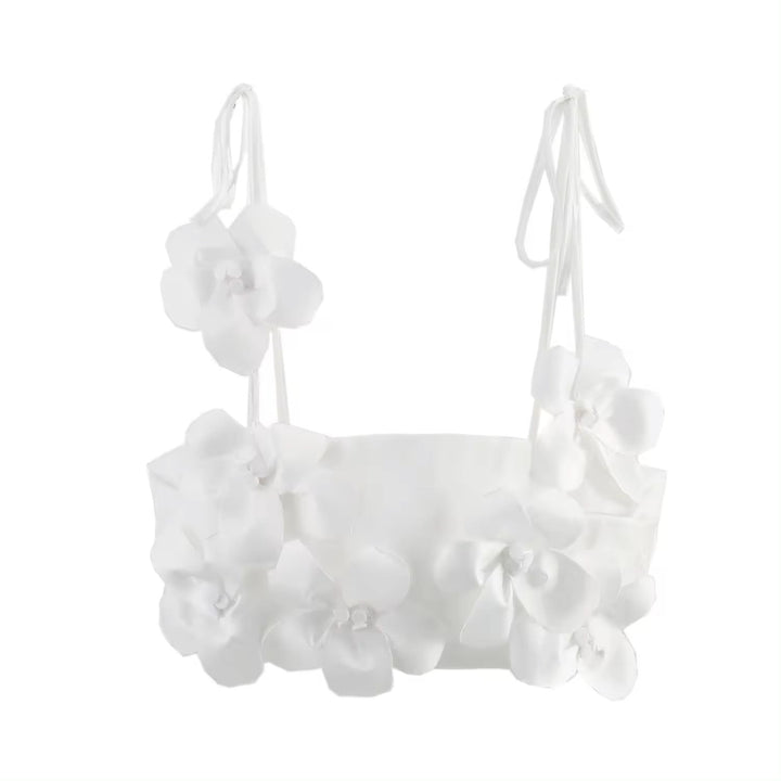 Faera White Front Flower Appliques Crop Tank Top