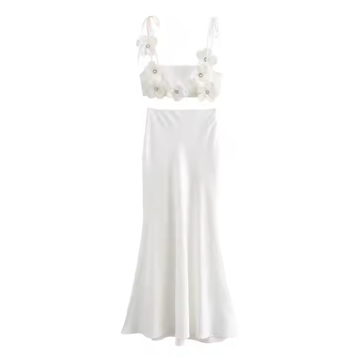 Darcelle White Floral Applique Crop Tank Top Maxi Skirt 2 Piece Set