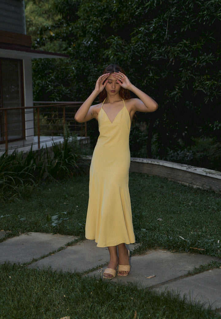 Zahara Butter Yellow U - Shaped front Fitted Midi Dress