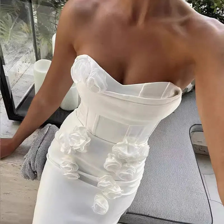 Gardenia White Sweetheart Neck Flower Corset Bodycon Maxi Dress