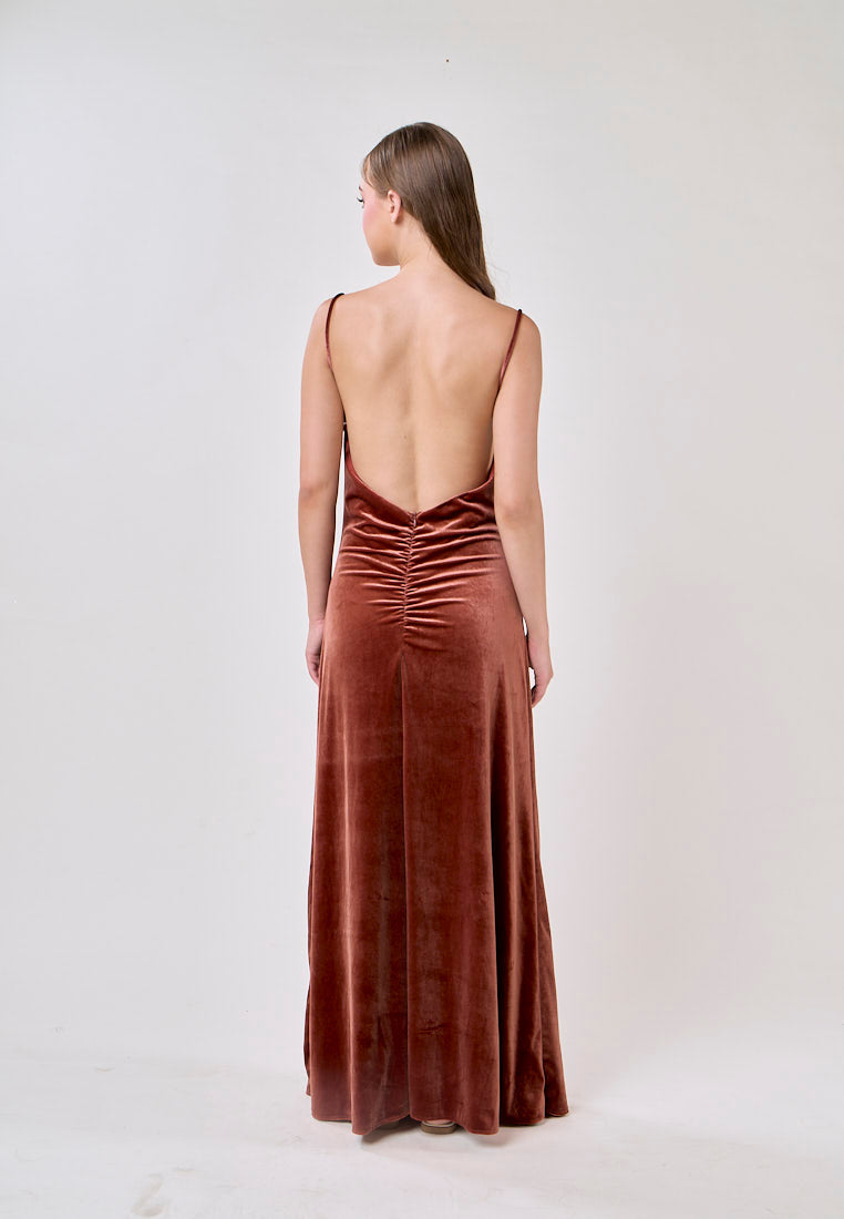 Jones Chestnut Pleated Backless Midi Dress