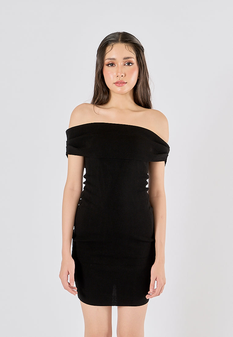 Amadea Black Slash Neck Sleeveless Knit Mini Dress