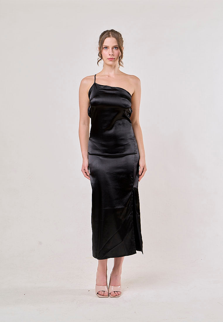 Sequoia Black Asymmetrical  Shoulder with Slit Maxi Dress
