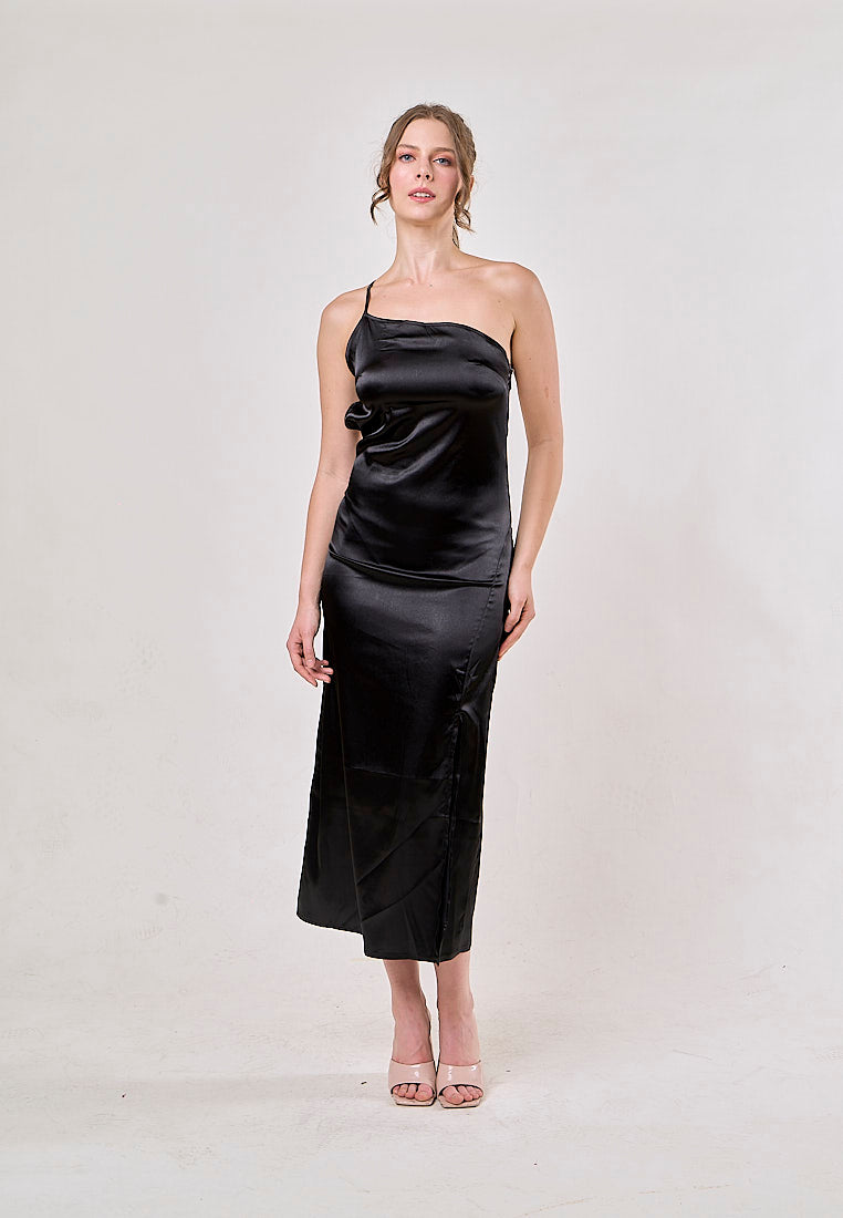 Sequoia Black Asymmetrical  Shoulder with Slit Maxi Dress