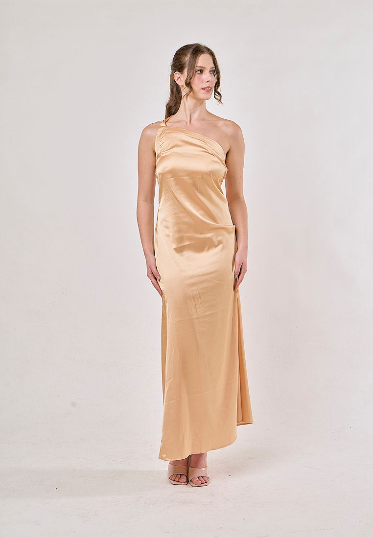 Camellia Yellow Asymmetrical  Backless Hollow Bandage Maxi Dress