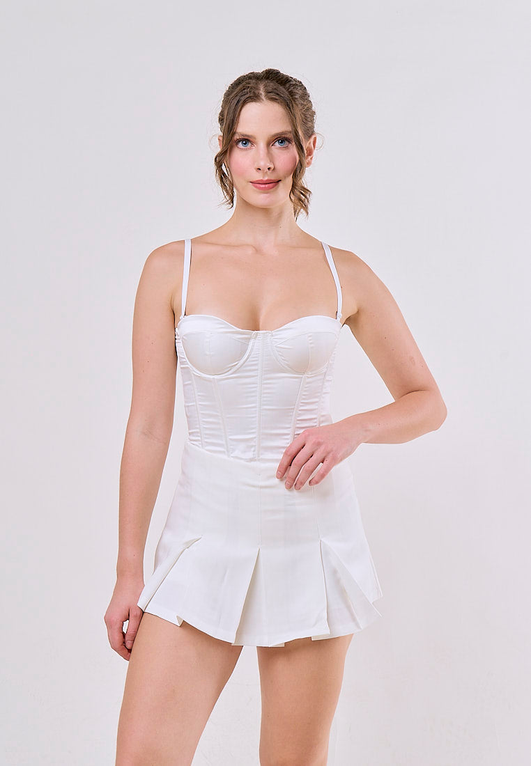 Eileen White Pleated Zipper Fly Casual Pleated Skort