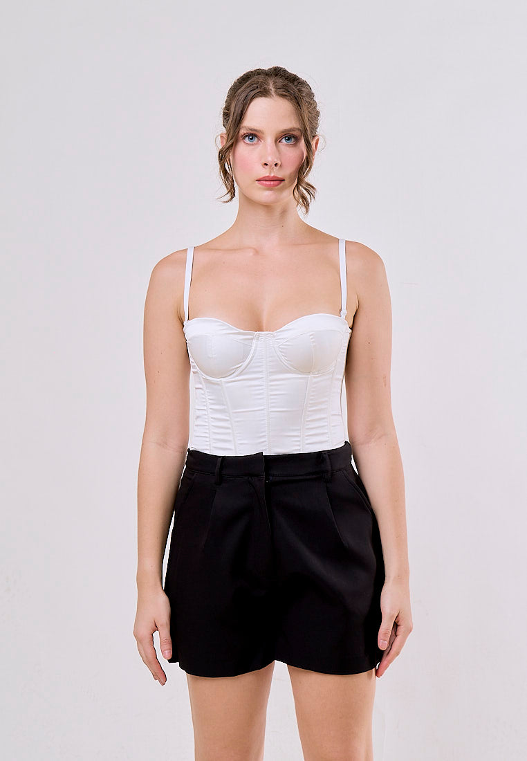 Jazlyn Black Zipper Fly  Side Pockets and Belt Hoops Short