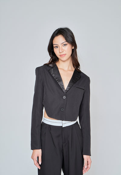 Cynthia Black Notched Collar V Neck Long Sleeves Cropped Blazer Top