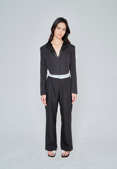 Cynthia Black Notched Collar V Neck Long Sleeves Cropped Blazer Top