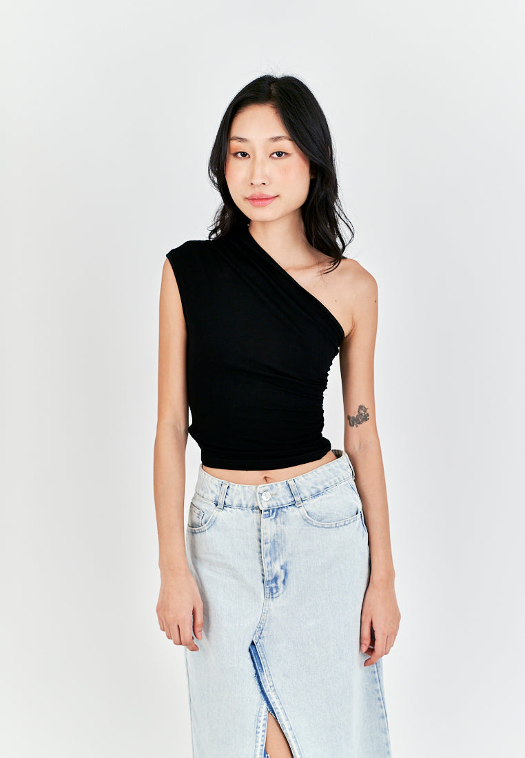 Henn Black Asymmetric Neckline Ruched Side Sleeveless Top