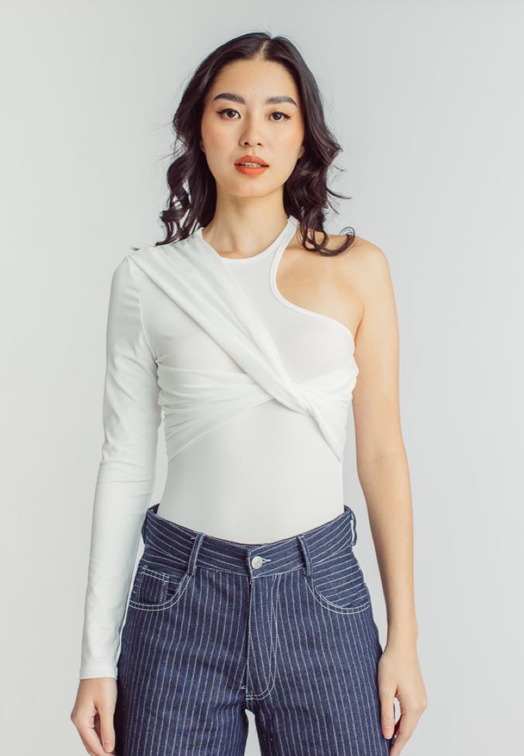 Exid White One Side Long Sleeves Twist Details Bodysuit