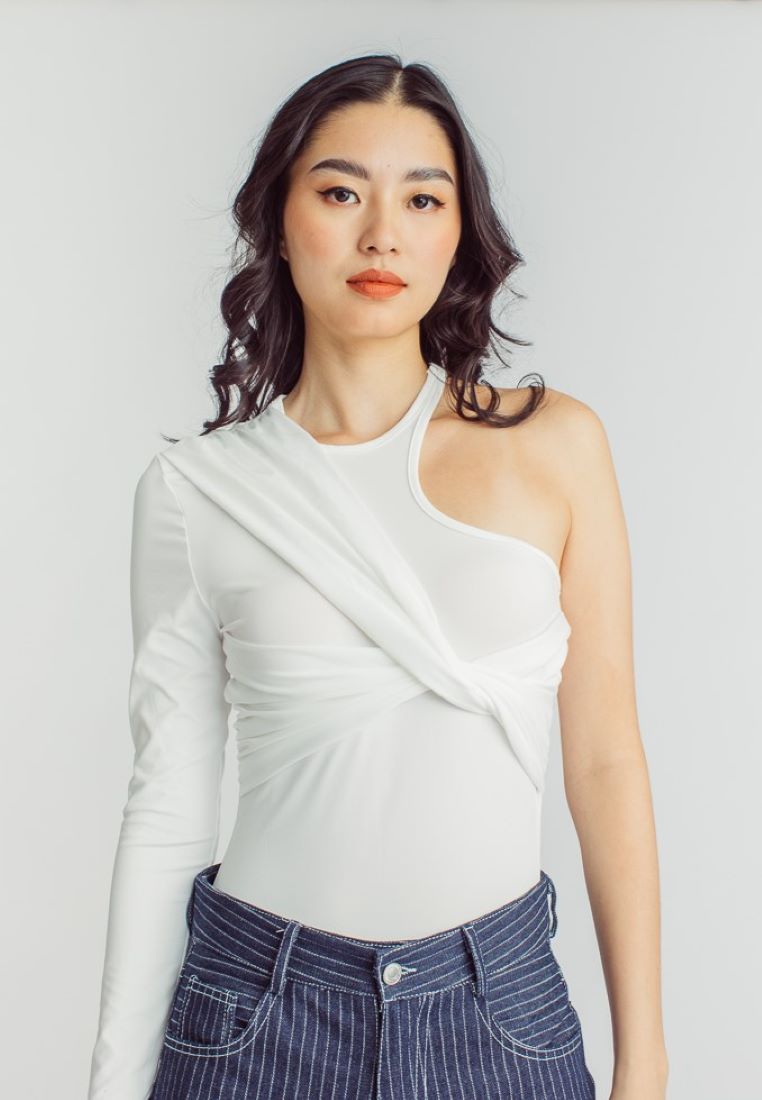 Exid White One Side Long Sleeves Twist Details Bodysuit