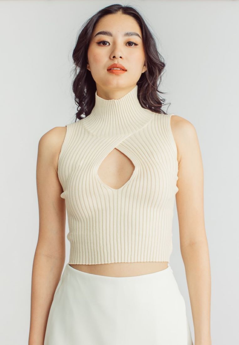 Scarr Beige Knitted Turtle Neck Bust Keyhole Sleeveless Top