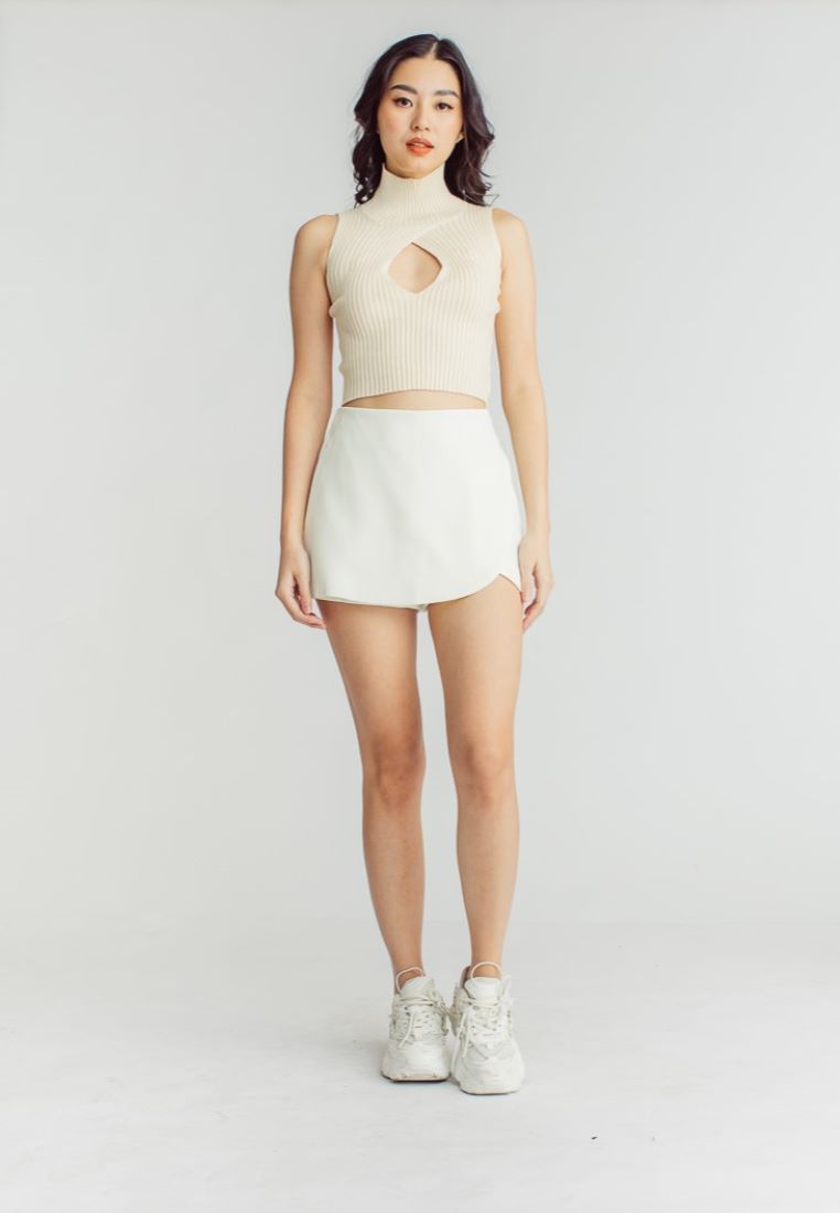 Scarr Beige Knitted Turtle Neck Bust Keyhole Sleeveless Top