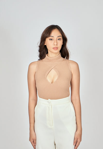 Scarr Brown Knitted Turtle Neck Bust Keyhole Sleeveless Top