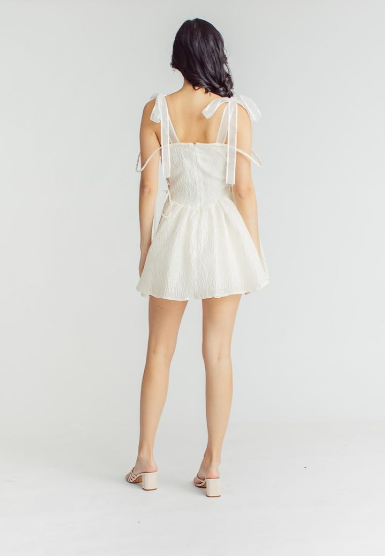 Elle Cream Textured Square Neck Sleeveless Self Tie Strap Pleated Mini Dress