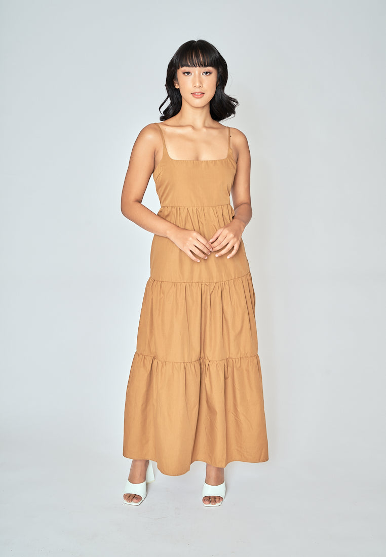 Veya Brown Square Neck Sleeveles Tiered Midi Dress