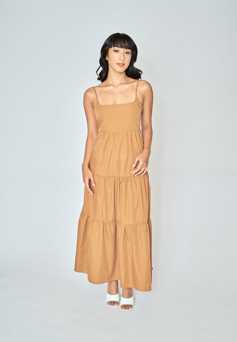 Veya Brown Square Neck Sleeveles Tiered Midi Dress