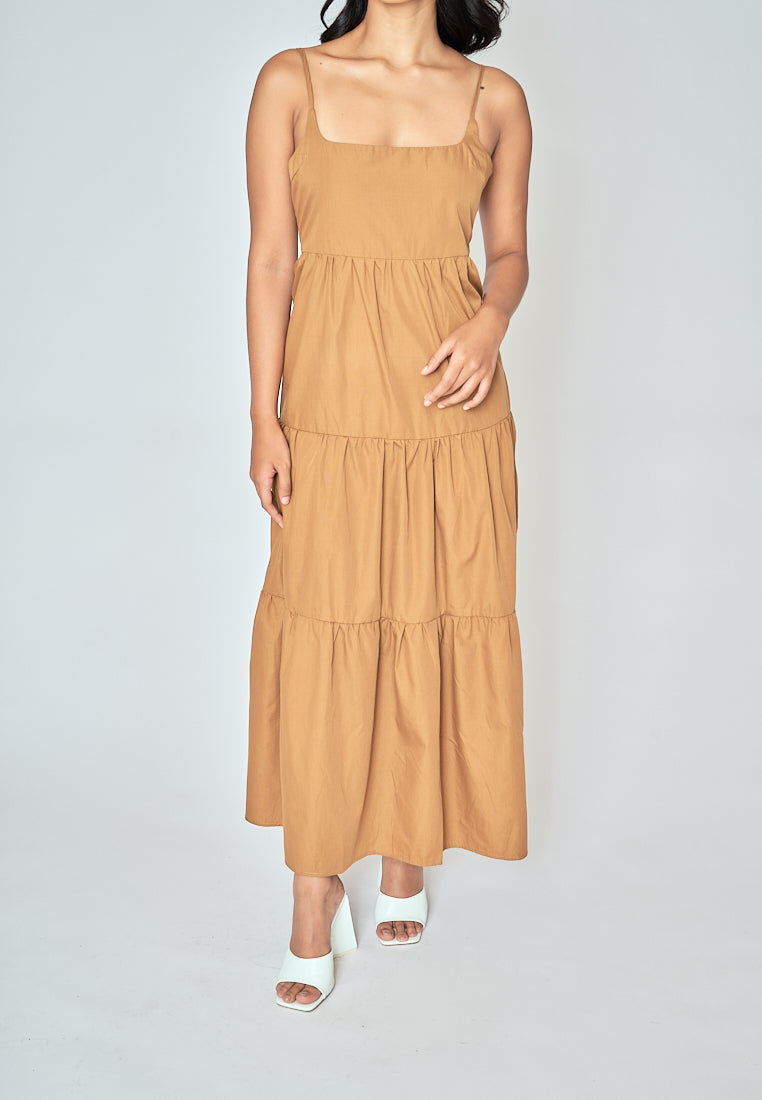 Veya Brown Square Neck Sleeveles Tiered Midi Dress