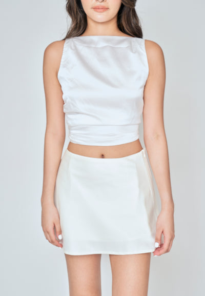 Xela White Crew Neckline Open Tie Back Sleeveless Top