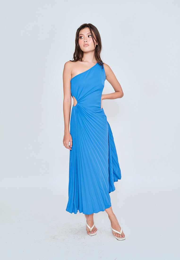 Crissane Blue Assymetrical Neckline Pleated Flare Sleeveless Midi Dress