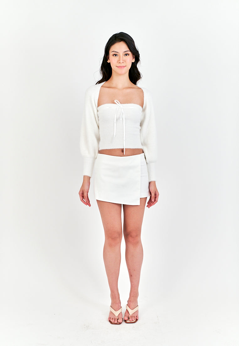 Vivoree White Knitted Square Neck Bow Bust Long Sleeves Crop Top