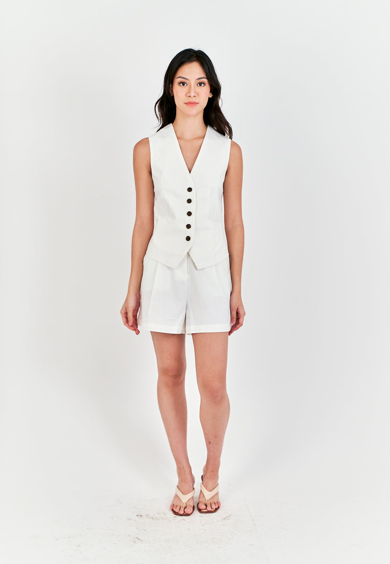 Cove White Zipper Fly with Side Pockets Casual Shorts with Belt Loop