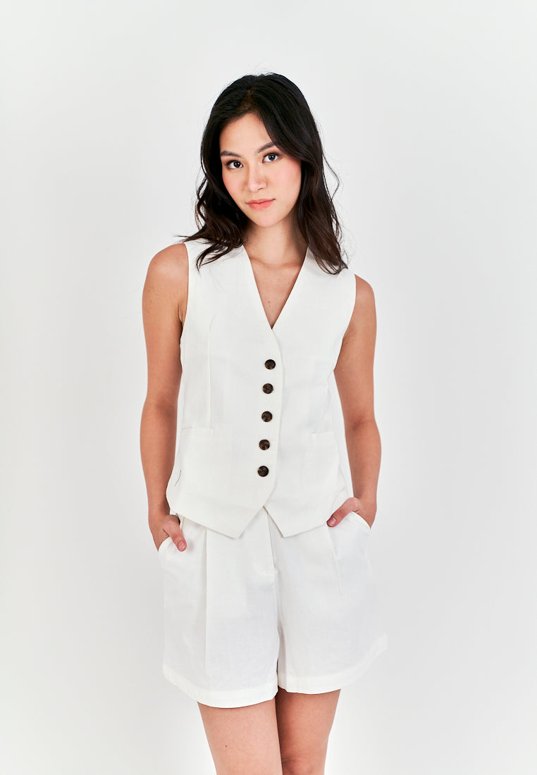 Cove White Zipper Fly with Side Pockets Casual Shorts with Belt Loop
