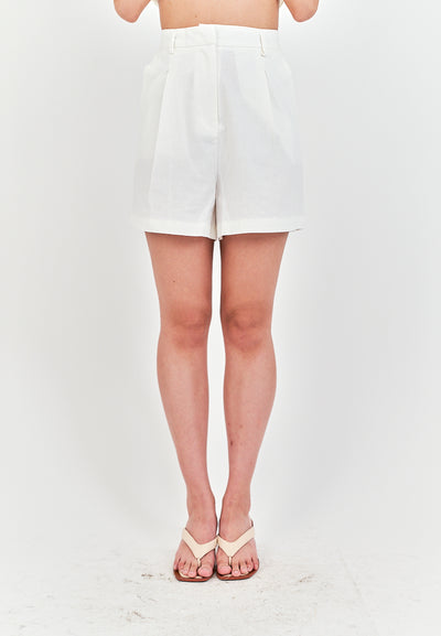 Cove White Zipper Fly with Side Pockets Casual Shorts with Belt Loop