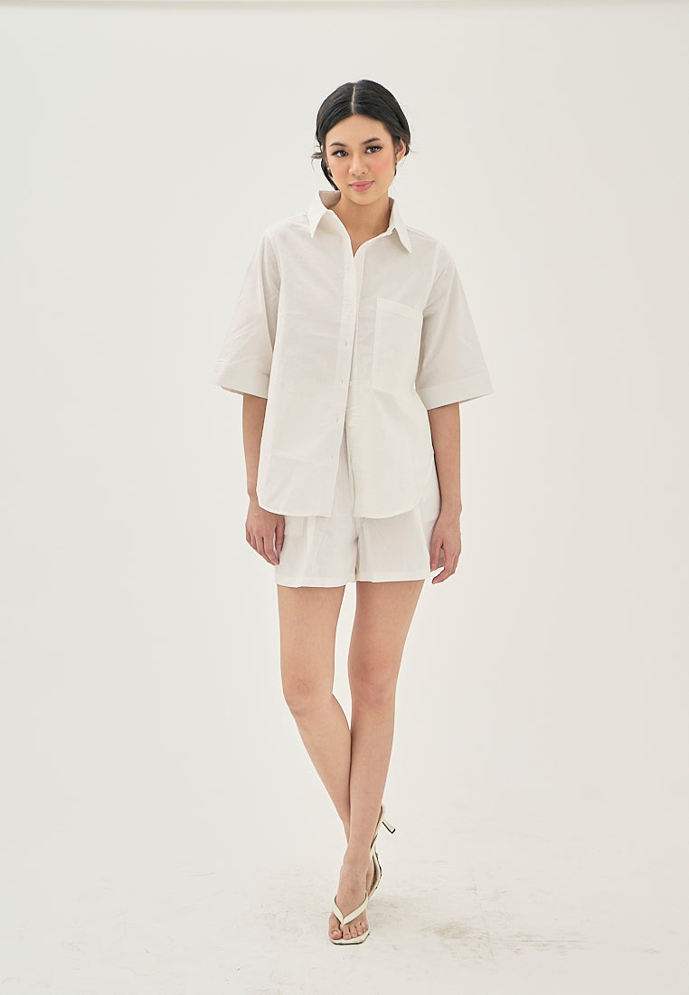 Alder White Elastic Waist Side Pockets with Belt Loop Casual Shorts
