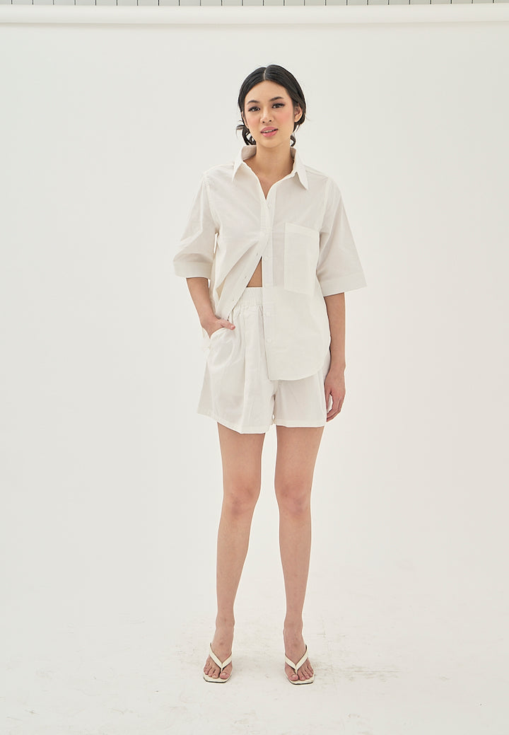 Alder White Elastic Waist Side Pockets with Belt Loop Casual Shorts