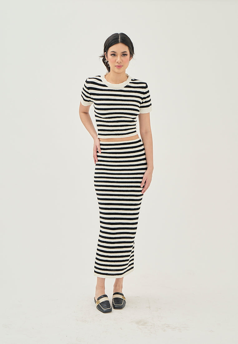 Libby Black and White Stripes Elastic Waist Knitted Midi Skirt