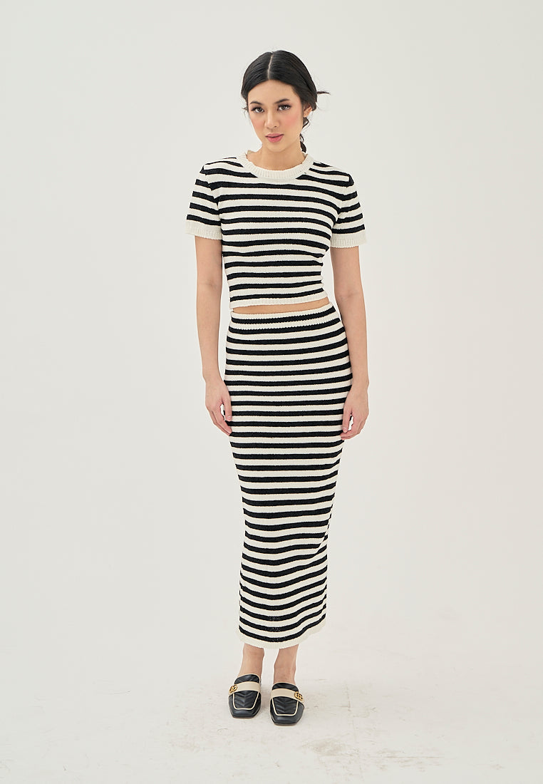 Libby Black and White Stripes Elastic Waist Knitted Midi Skirt