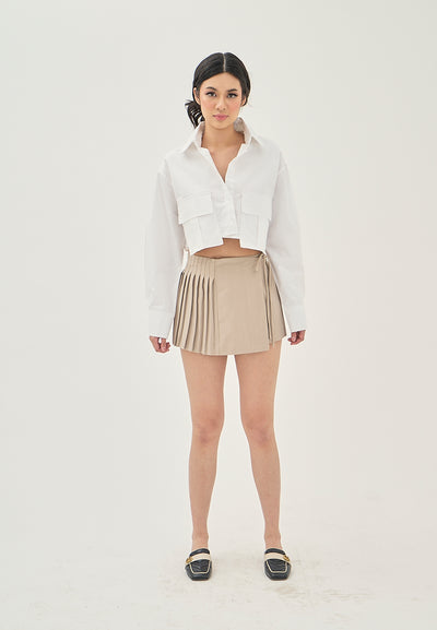 Darina White Turn Down Collar Button Up Front Pockets Long Sleeve Crop Top