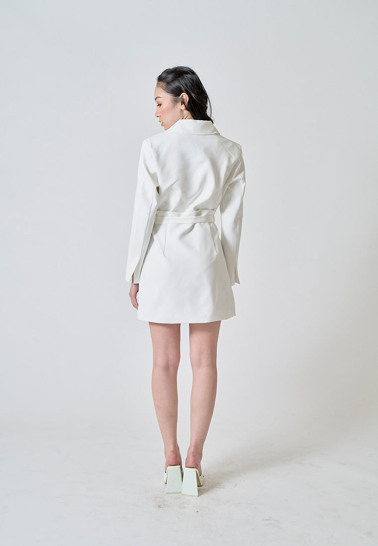 Neige White Peak Collar Long Sleeves Wrap Blazer Mini Dress