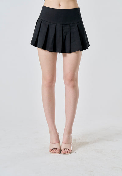 Waverly Black Zipper Fly Pleated Mini Skirt
