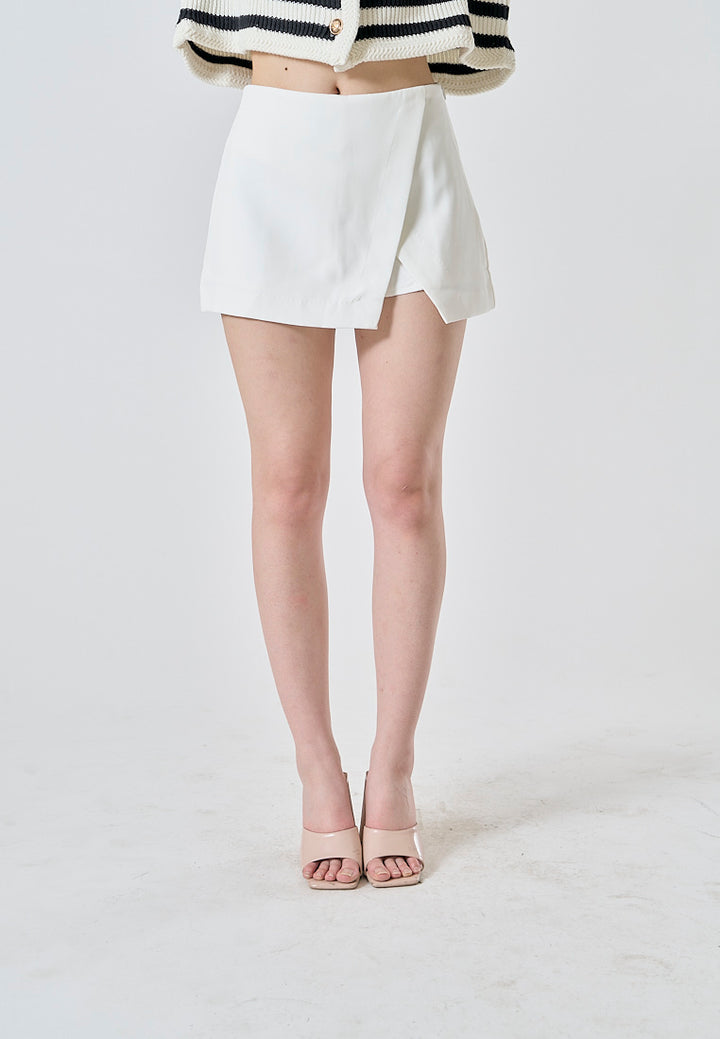 Wren Ivory White Front Overlap Side Zipper Casual Mini Skorts