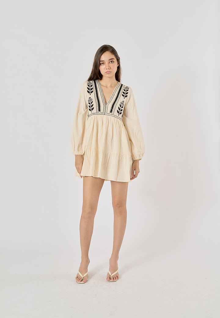 Louisiana White Contrasting Embroidery V-neck Elastic Cuffs Mini Dress