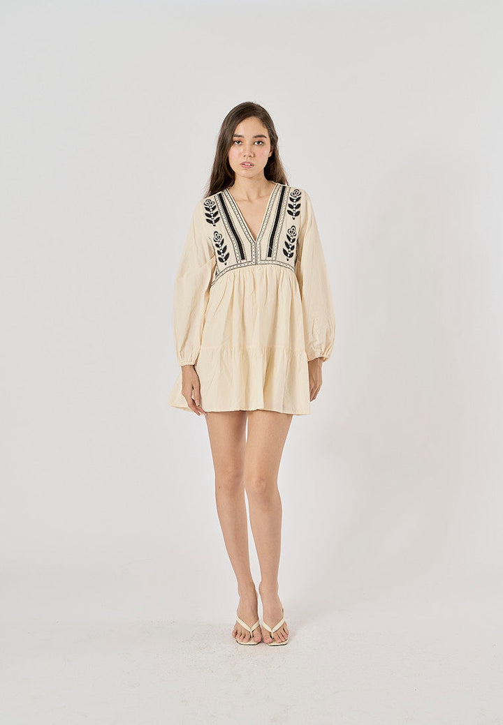 Louisiana White Contrasting Embroidery V-neck Elastic Cuffs Mini Dress
