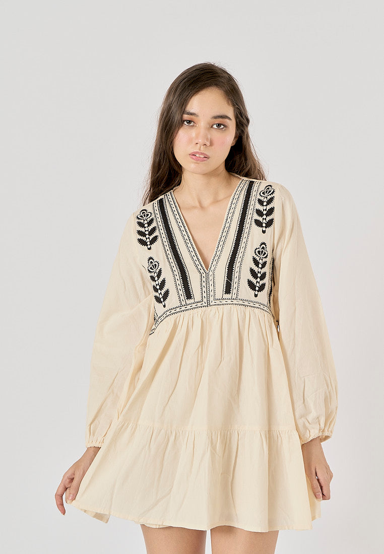 Louisiana White Contrasting Embroidery V-neck Elastic Cuffs Mini Dress