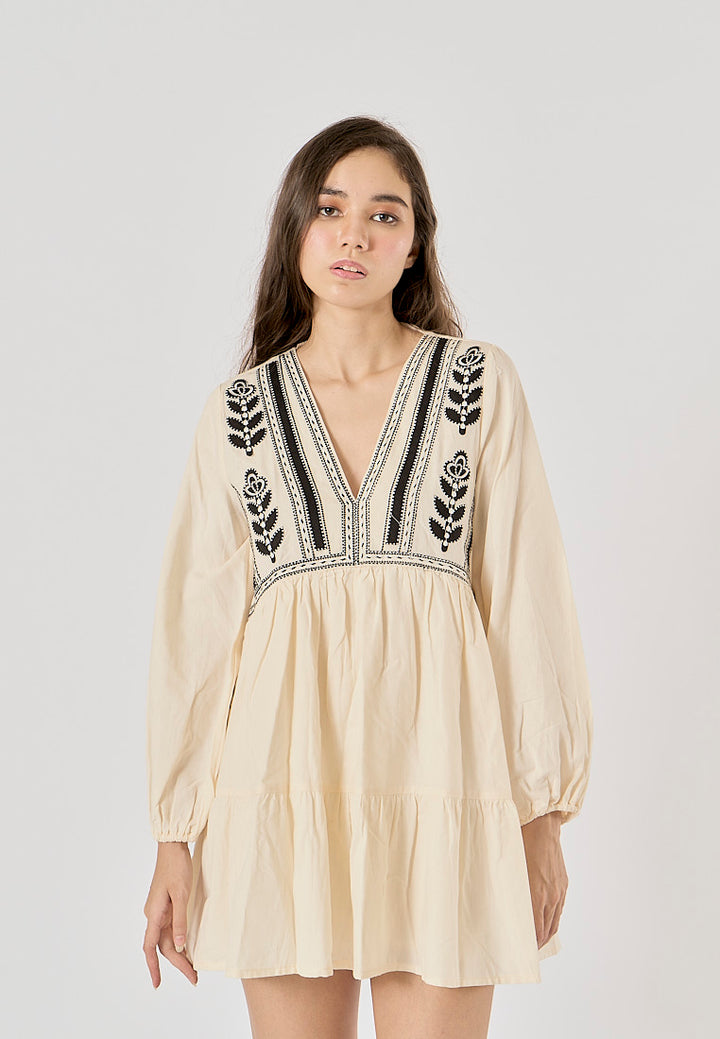 Louisiana White Contrasting Embroidery V-neck Elastic Cuffs Mini Dress