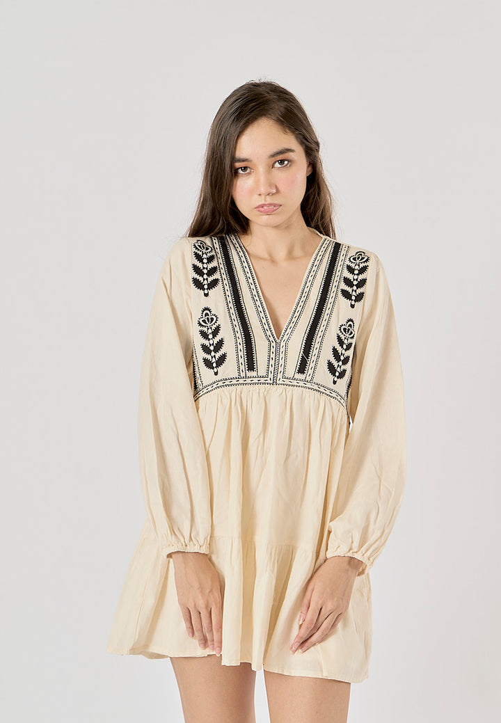 Louisiana White Contrasting Embroidery V-neck Elastic Cuffs Mini Dress