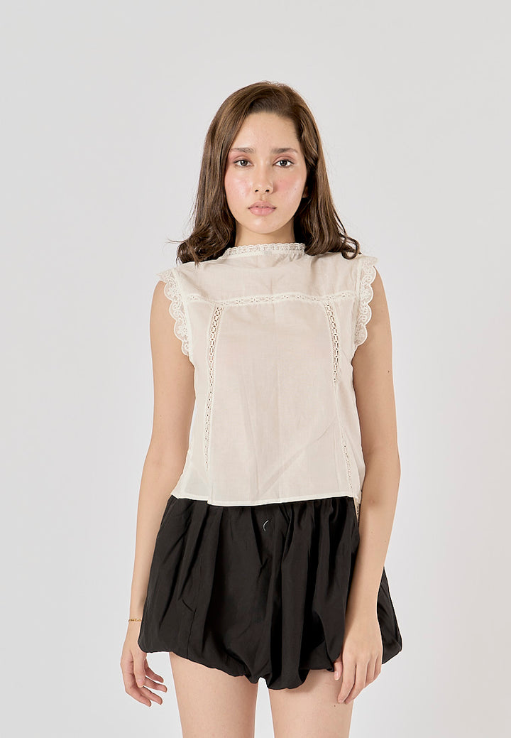 Kova White Bow Embroidery Tank Top