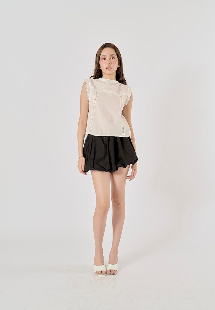 Kova White Bow Embroidery Tank Top
