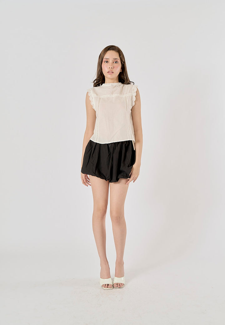 Kova White Bow Embroidery Tank Top