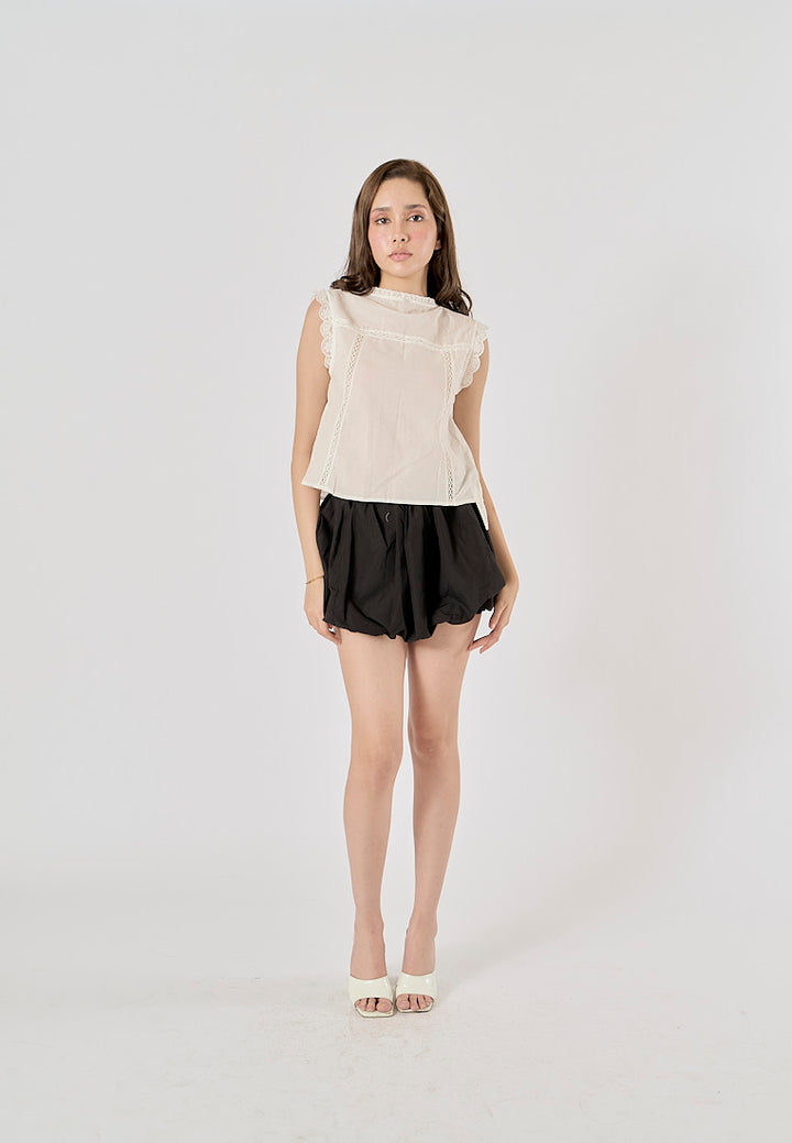 Kova White Bow Embroidery Tank Top