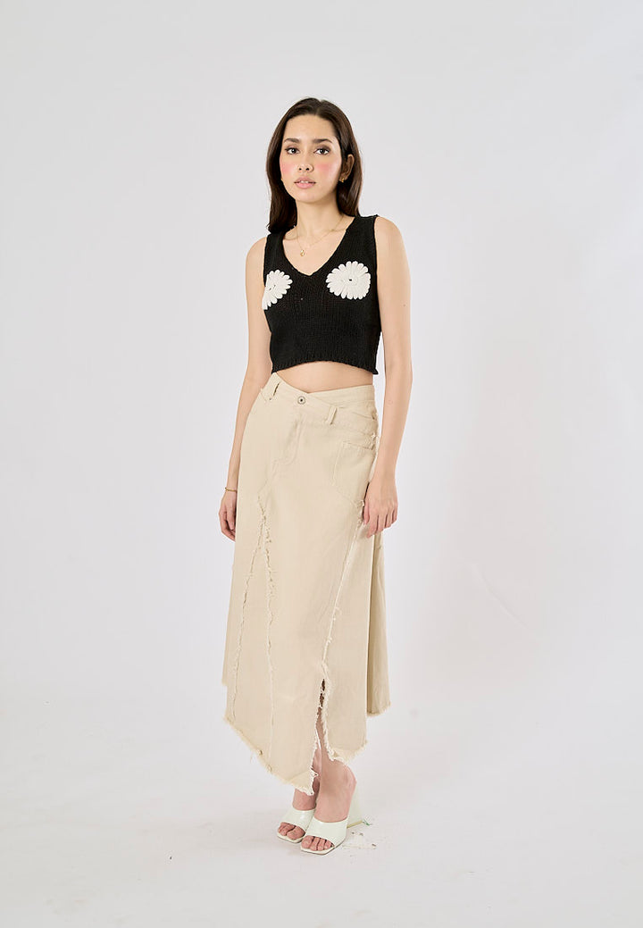 Eziquiel Black With Flower Crochet Knit Top